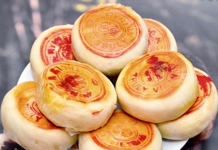 Bánh Pía - đặc sản Sóc Trăng nổi tiếng khắp cả nước
